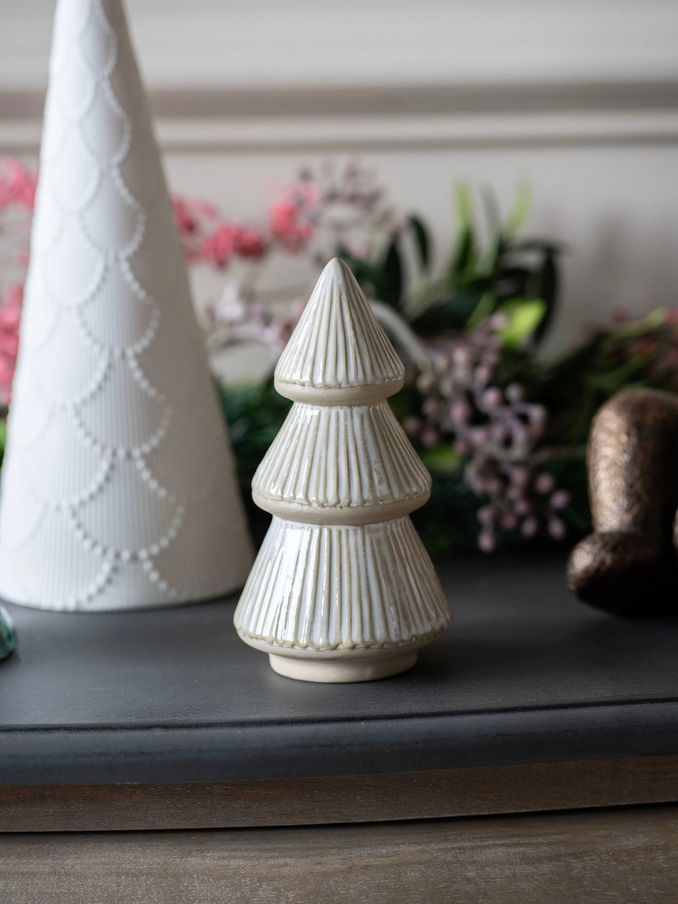 Cream Ceramic Christmas Tree Decoration - Image 4