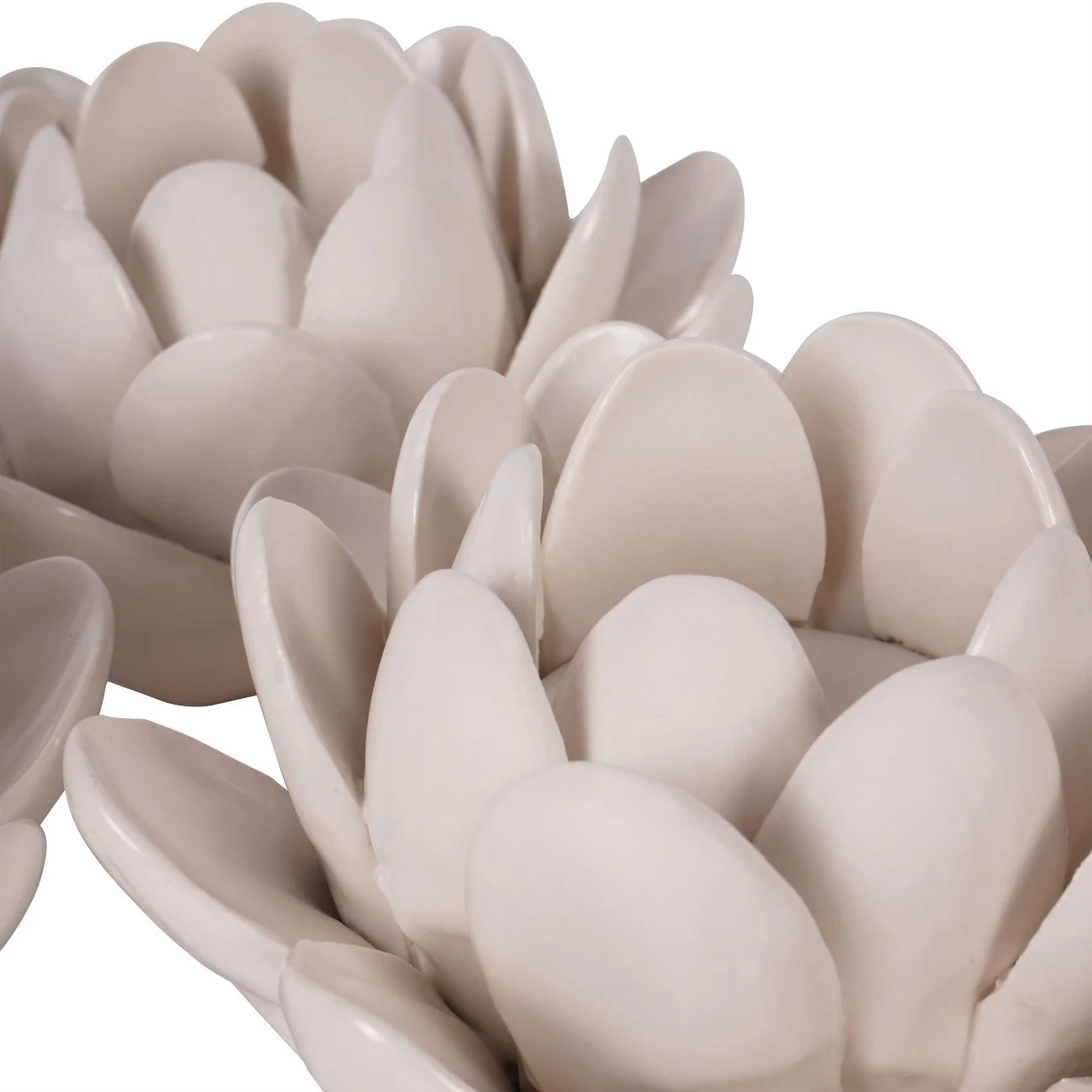 Set of 3 White Larkhill Lotus Tealight Holders - Image 5