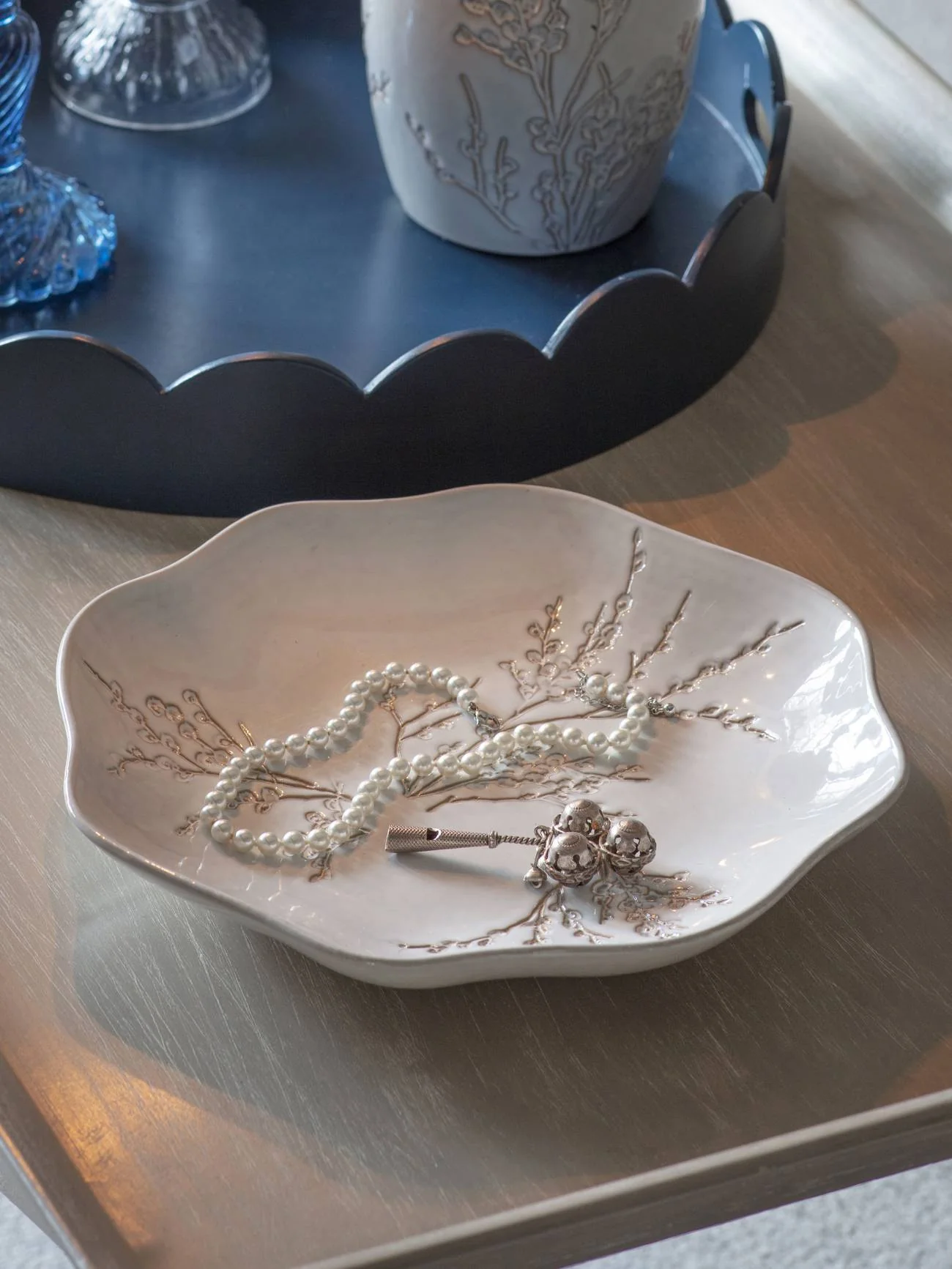 White Pussywillow Stoneware Bowl - Image 5