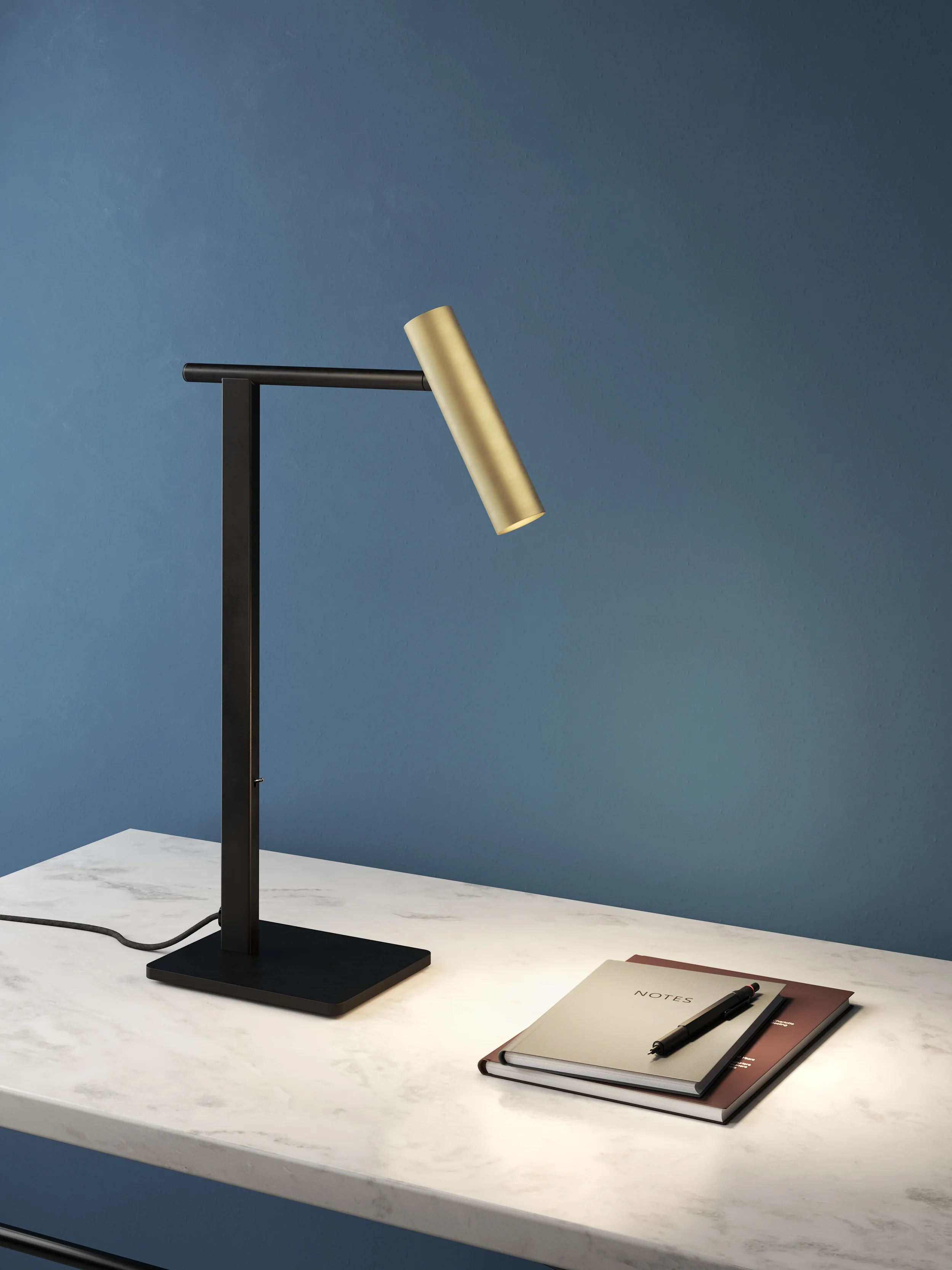 Leda Desk Table Lamp - Image 4