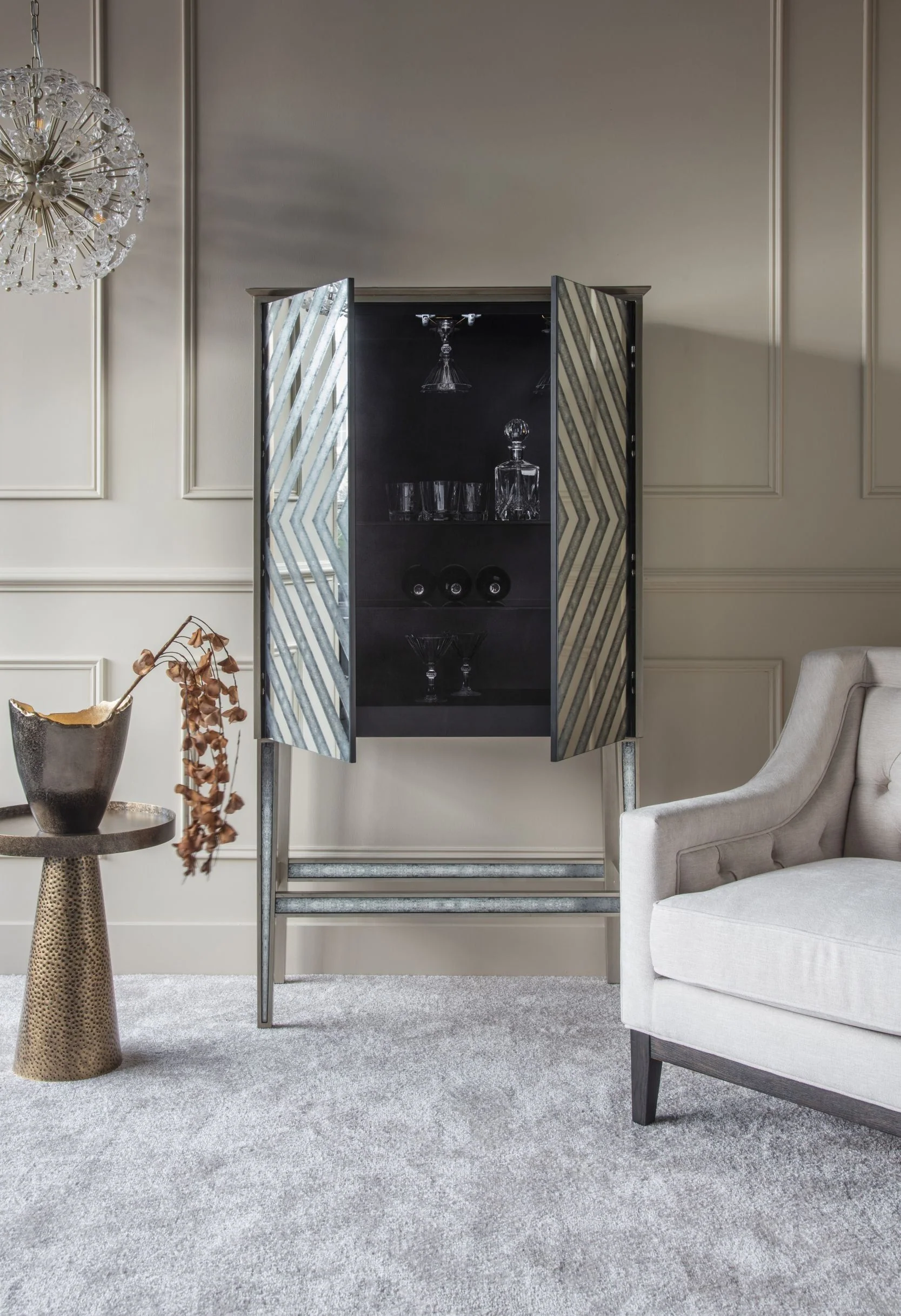 Lexington Antique Mirrored Bar Cabinet - Image 7