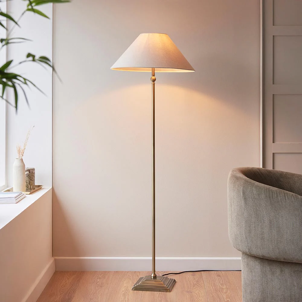 Lille Floor Lamp- Black/ Brass Base Finishes - Image 7