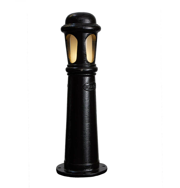 Lismore 1Lt  Bollard - Cast Iron - Image 2