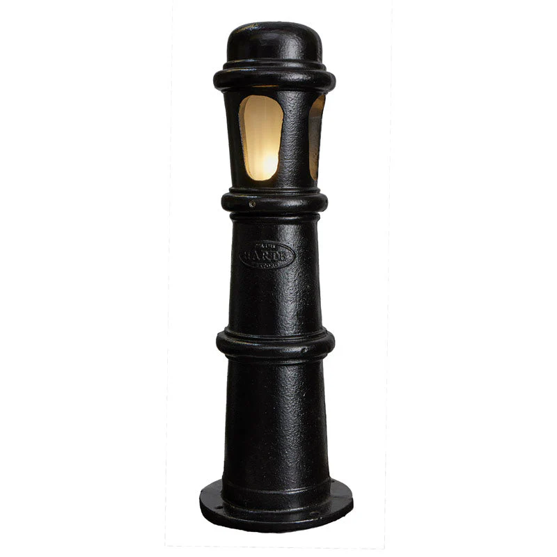 Lismore 1Lt  Bollard - Cast Iron - Image 8