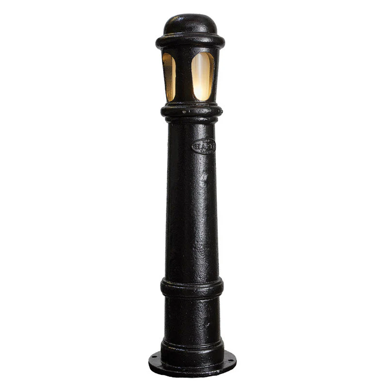 Lismore 1Lt  Bollard - Cast Iron - Image 9