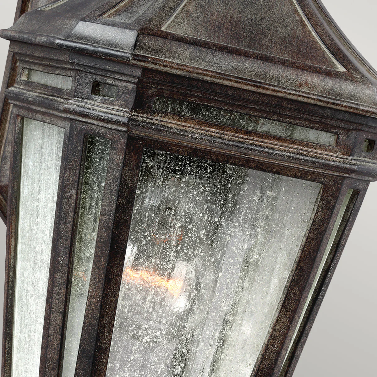Londontowne Wall Lantern – Weathered Chestnut Finish - Image 3