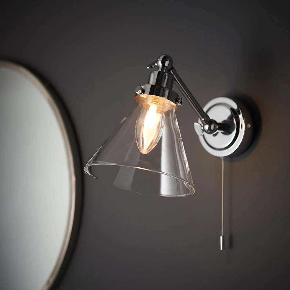 Loyala 1Lt Bathroom Wall Light IP44 - Satin Gold/ Chrome - Image 4