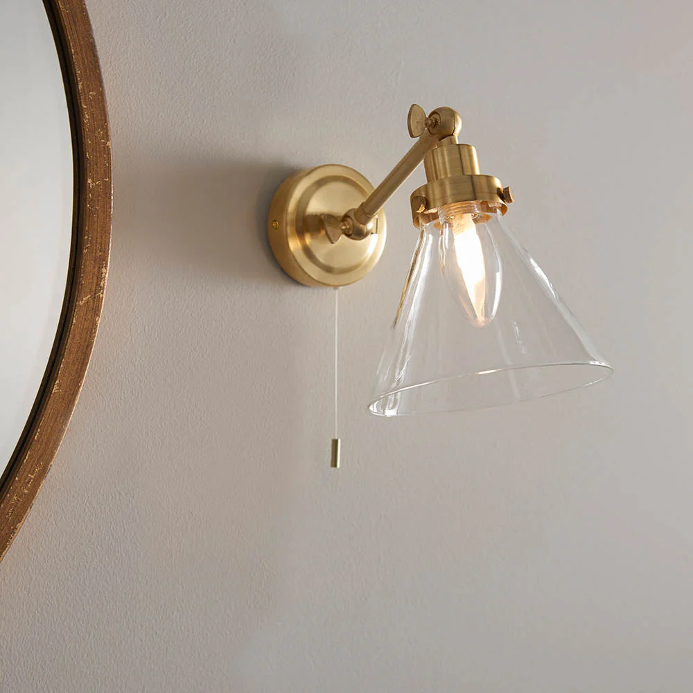 Loyala 1Lt Bathroom Wall Light IP44 - Satin Gold/ Chrome - Image 5