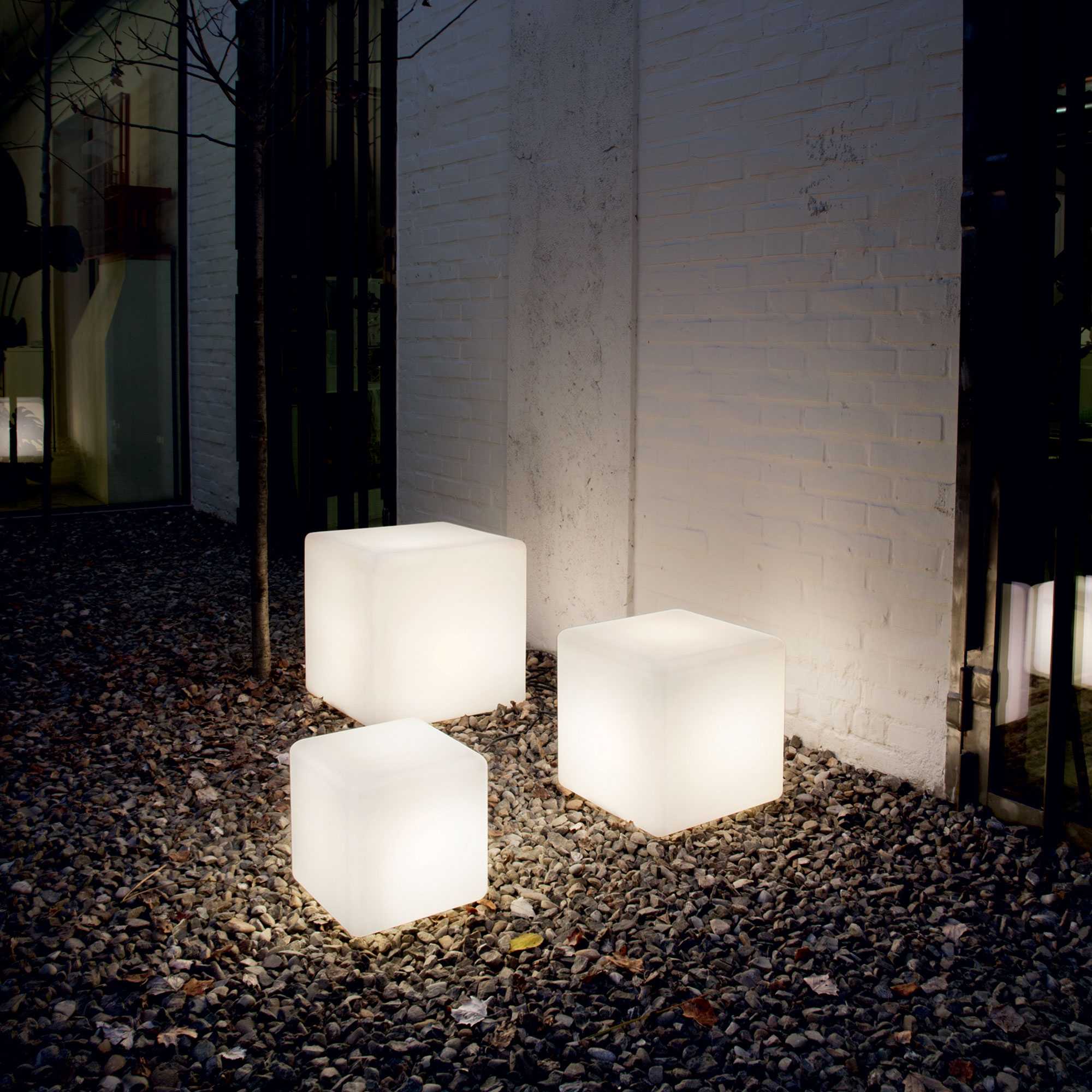 Luna Table Lamp -  White Finish - Image 5