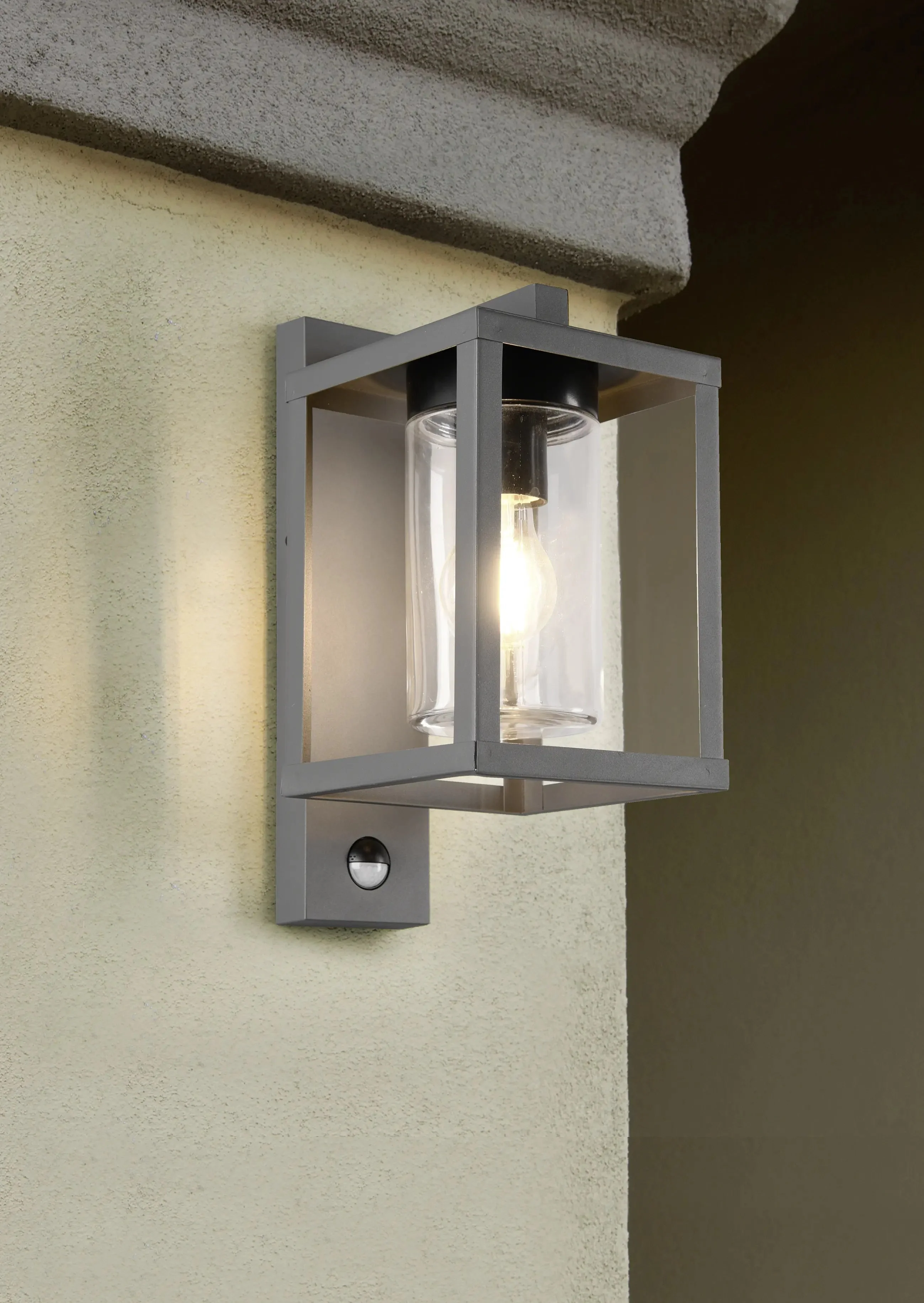 LUNGA Outdoor Wall Light IP44 Motion Sensor - Image 2