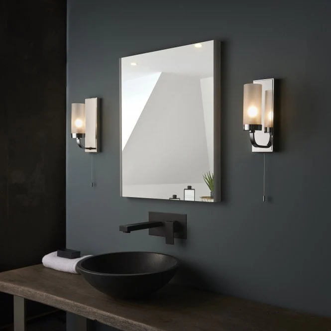 Maldives 1Lt Bathroom Wall Lights IP44 - Chrome & Frosted - Image 2