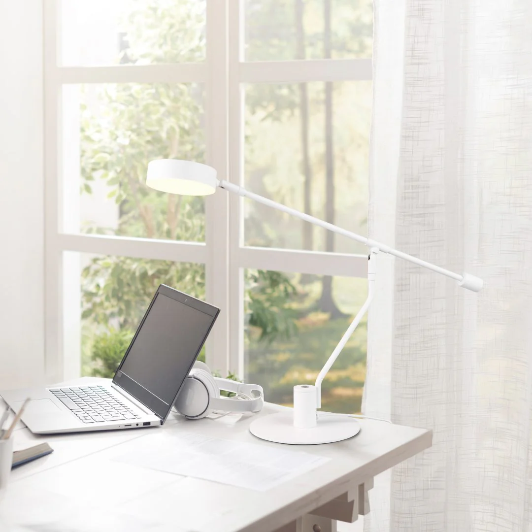 Manduro Task/Reading Table Lamp - White/Black - Image 6