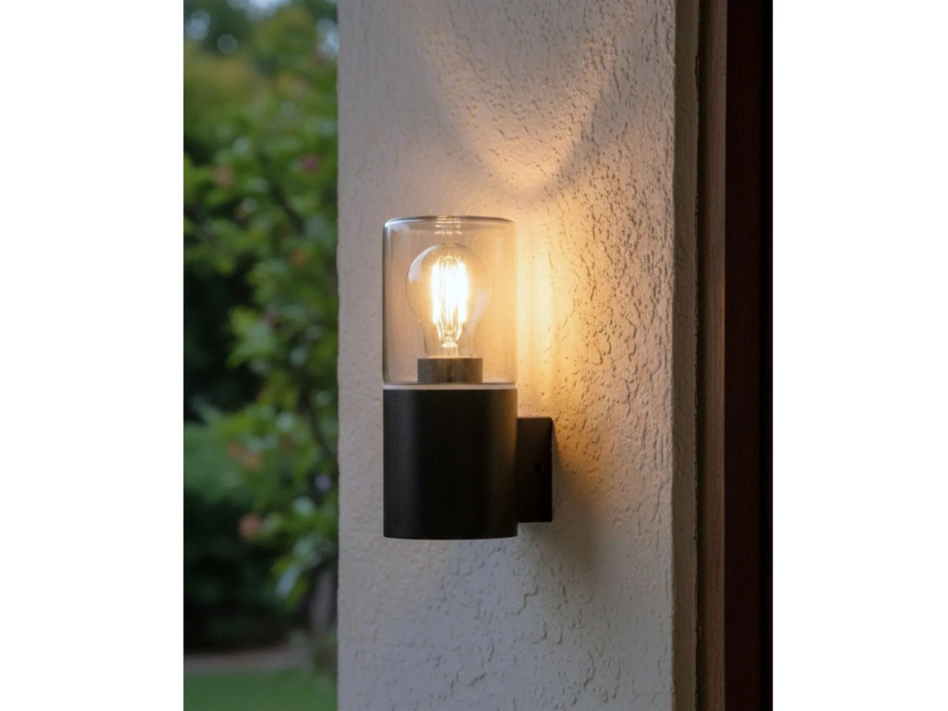 Manor Wall Light - Image 4