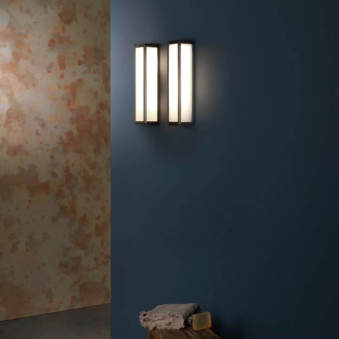 Mashiko 360 Classic Bathroom Wall Light Range IP44 - Bronze/Matt Gold/Polished Chrome Finish - Image 10