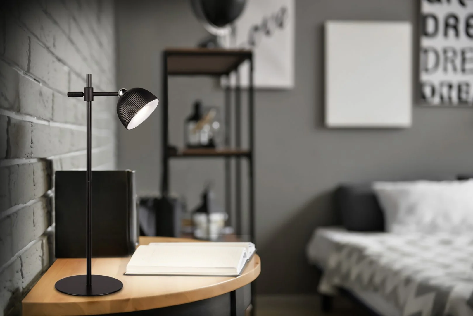 Maxima LED Rechargeable Task/Reading Light - White/Black - Image 12