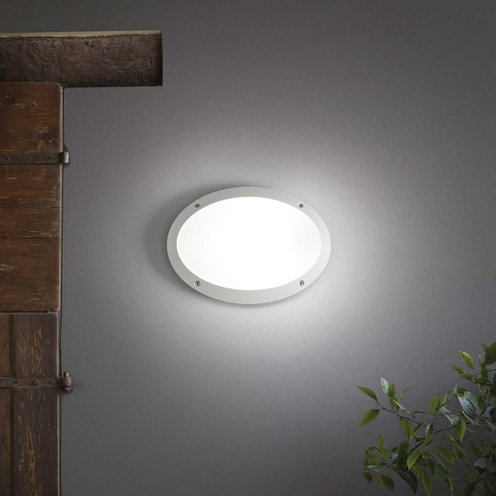 Medea Wall Light - White/Black Finish - Image 5