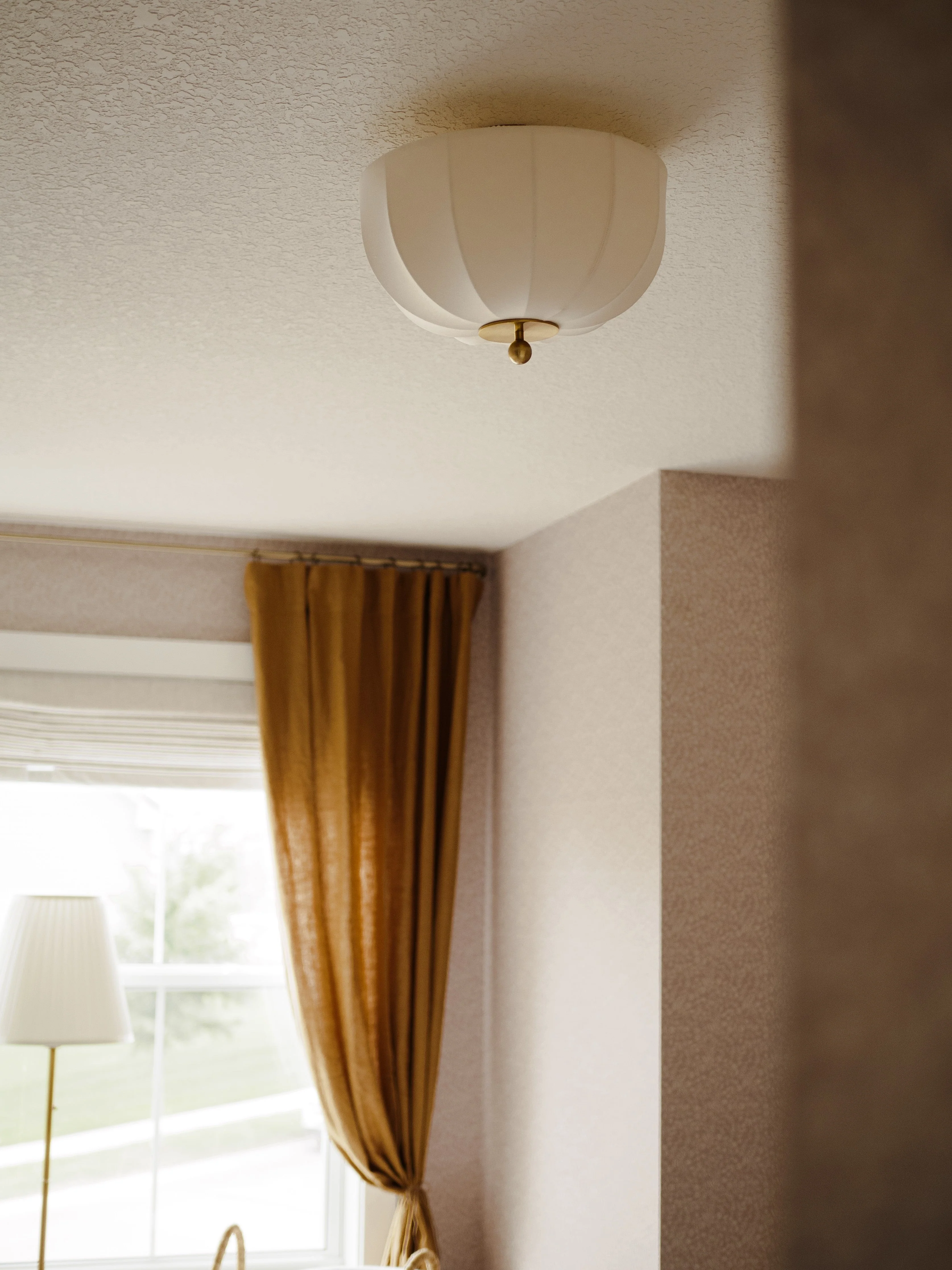 Meshelle 1Lt Flush Mount - Brass - Image 5