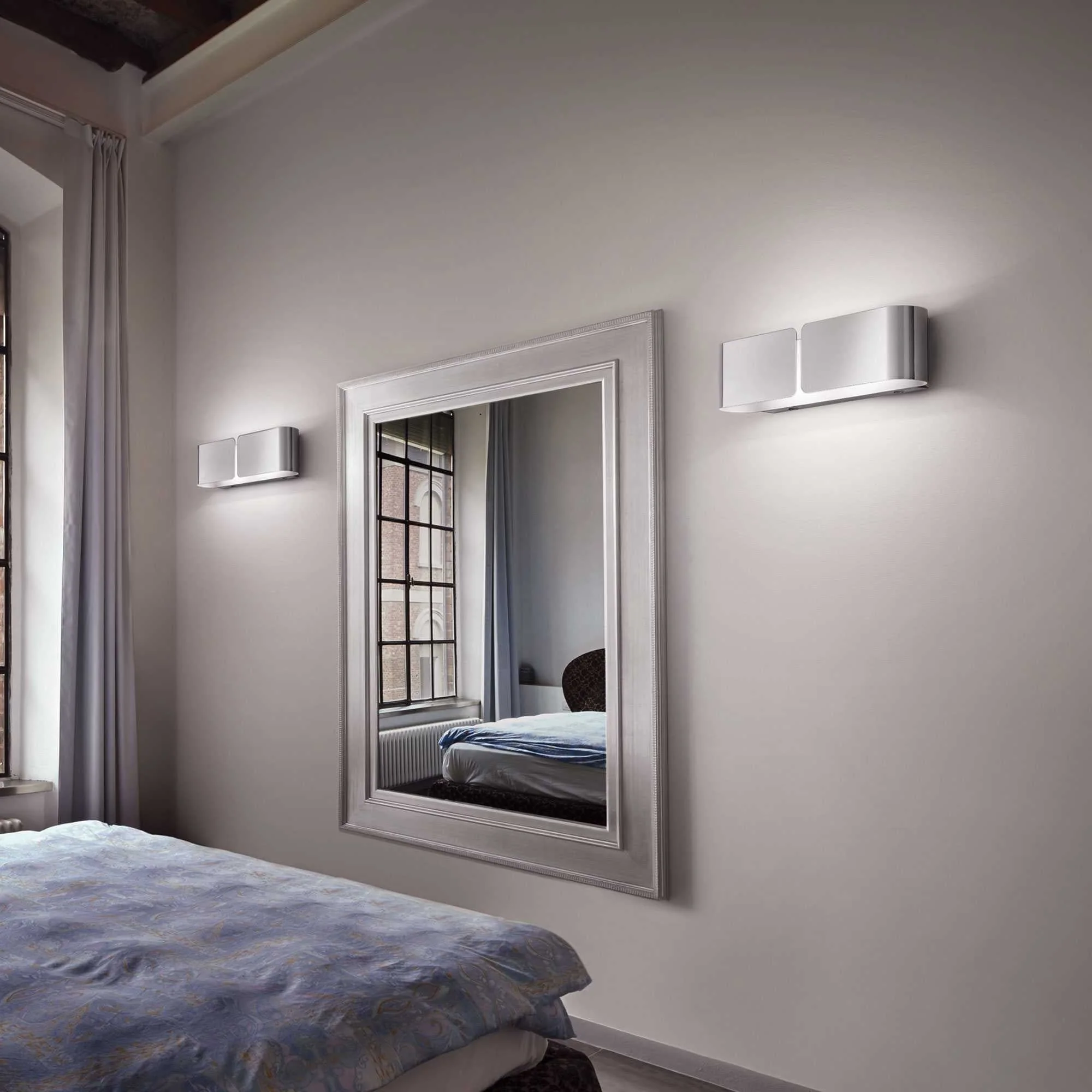 Mini Clip Light Chrome Finish- Promotional Offer - Image 2