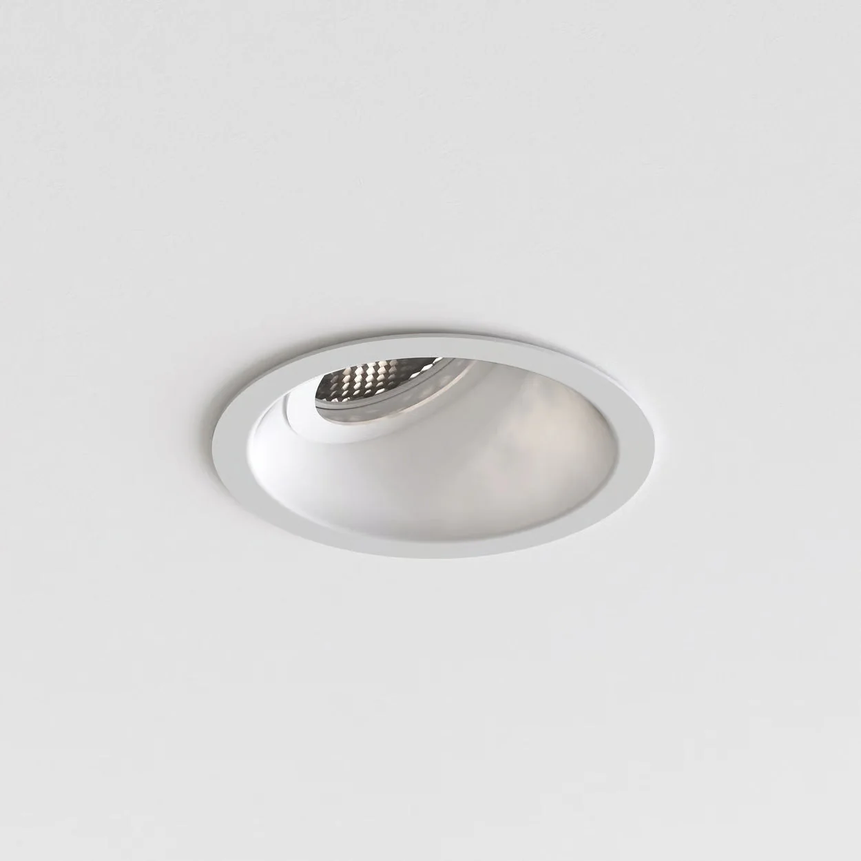 Minima 25° IP65 Fixed Round Downlight - Black/White - Image 2