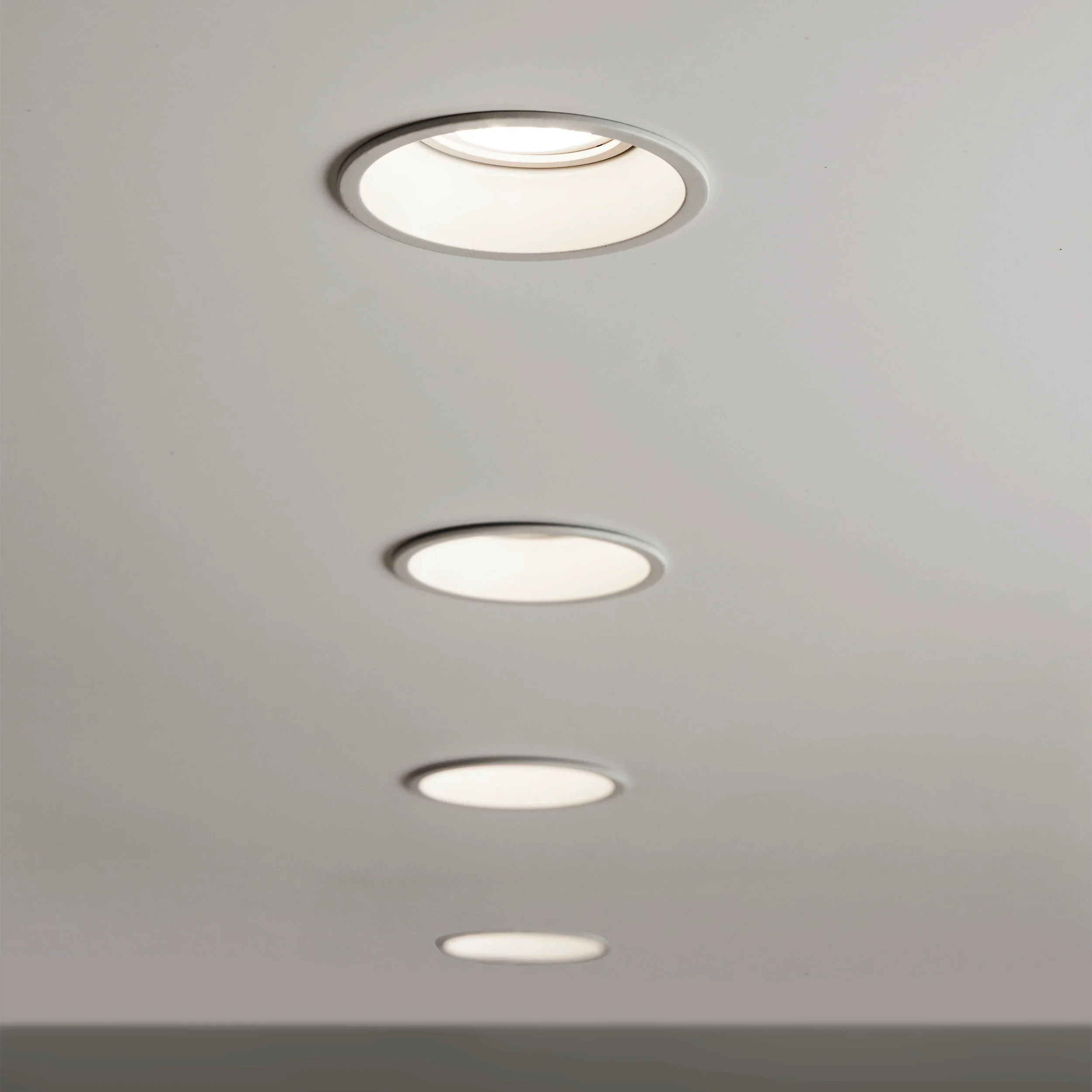 Minima Fixed Downlight - Black/White - Image 3