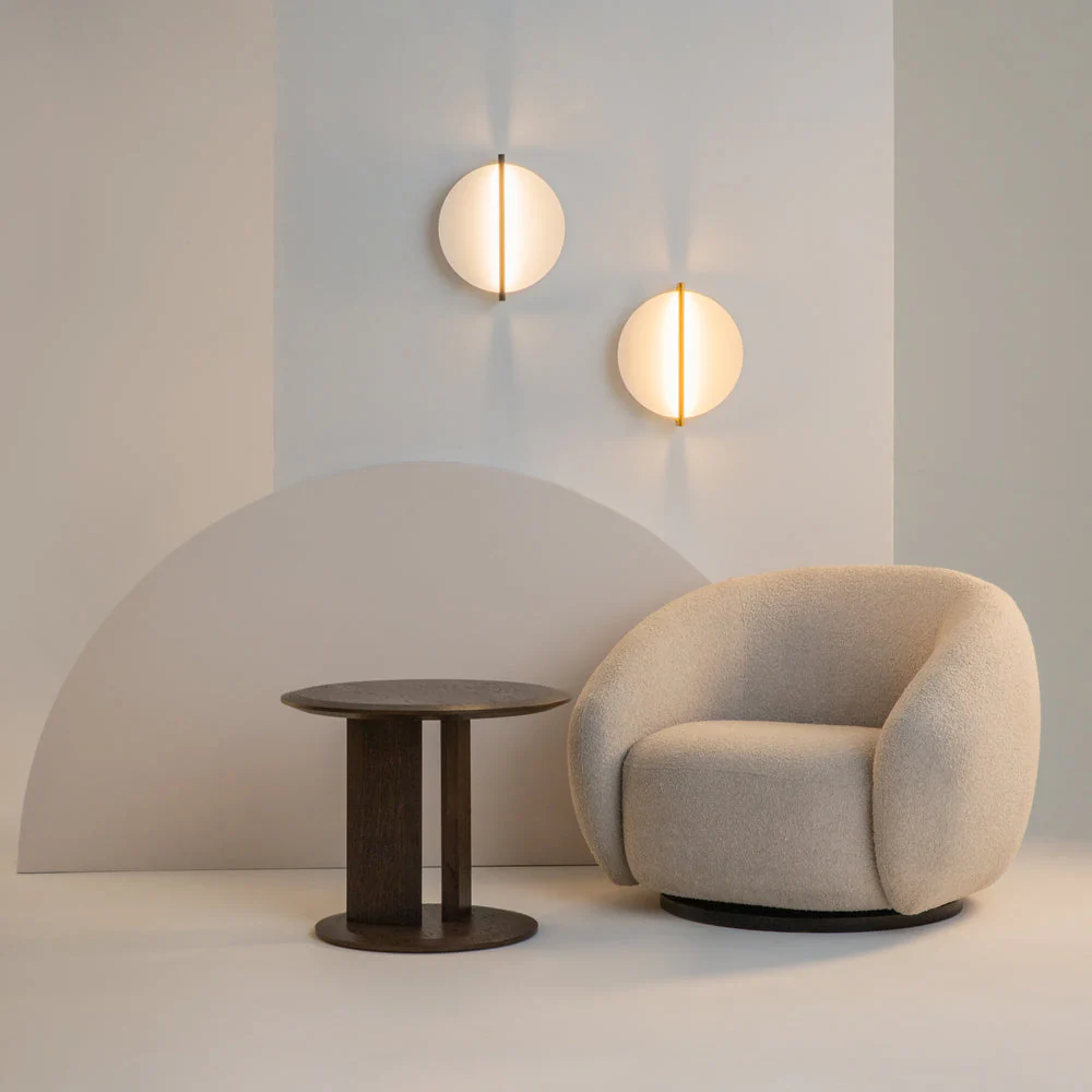 Mira LED Wall Light - Brass/Black - Image 4