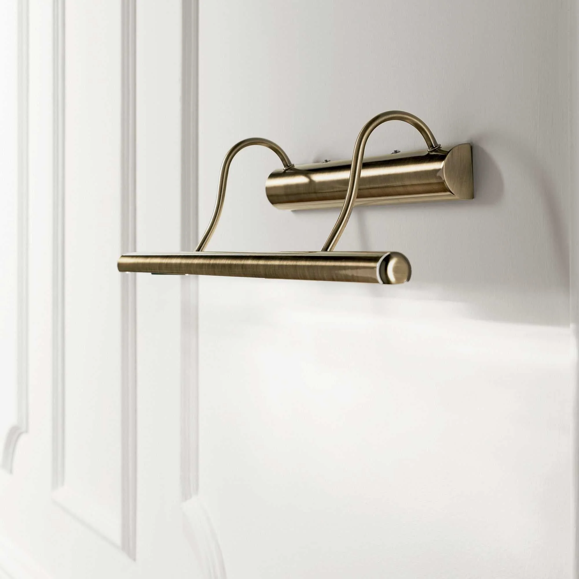Mirror picture light - Burnish/Chrome/Brass Finish - Image 4