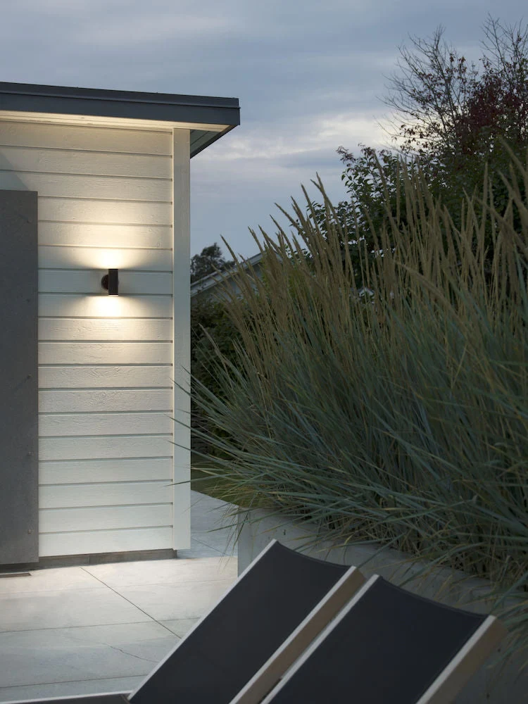 Modena Up/Down Light LED IP44 - Black/White - Image 3