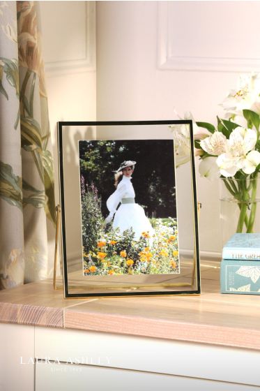 Moira Photo Frame Polished Gold and Glass 5" x 7" - Image 3