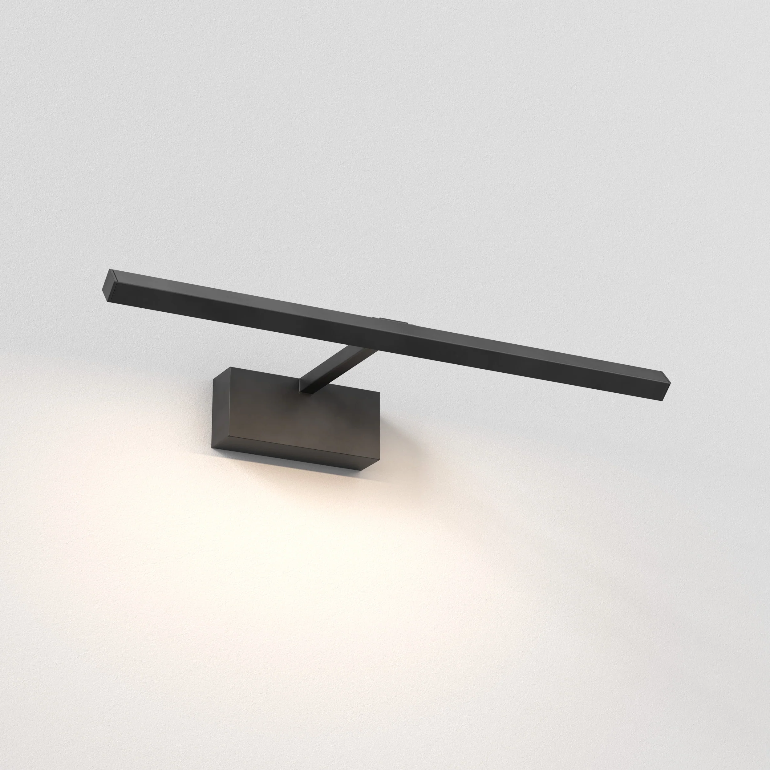 Mondrian 400/600 LED Picture Light- Bronze/ Matt Black - Image 4