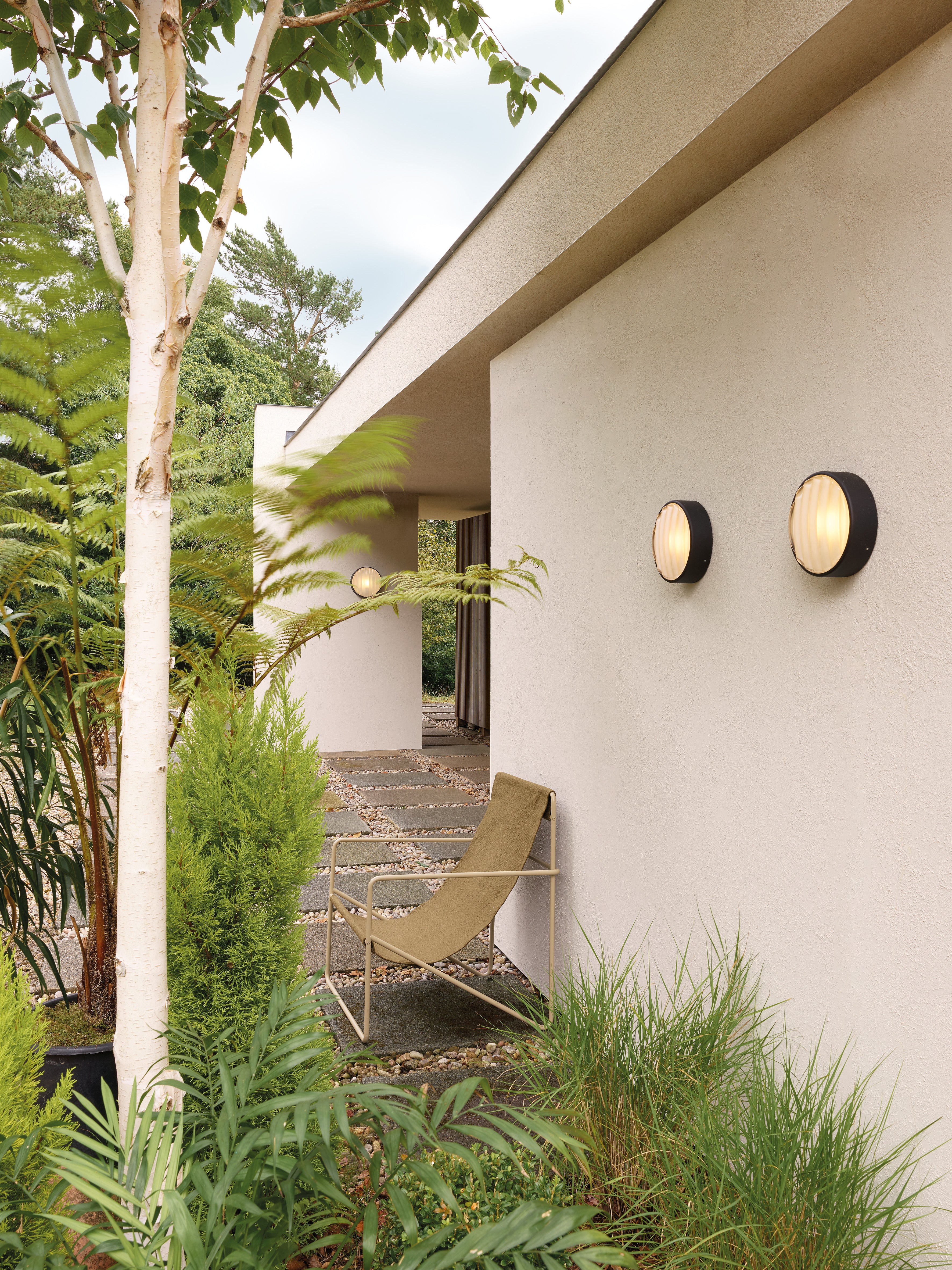 Montreal Round 220/300 Outdoor Wall Light- Black/ Brushed Stainless Steel - Image 5