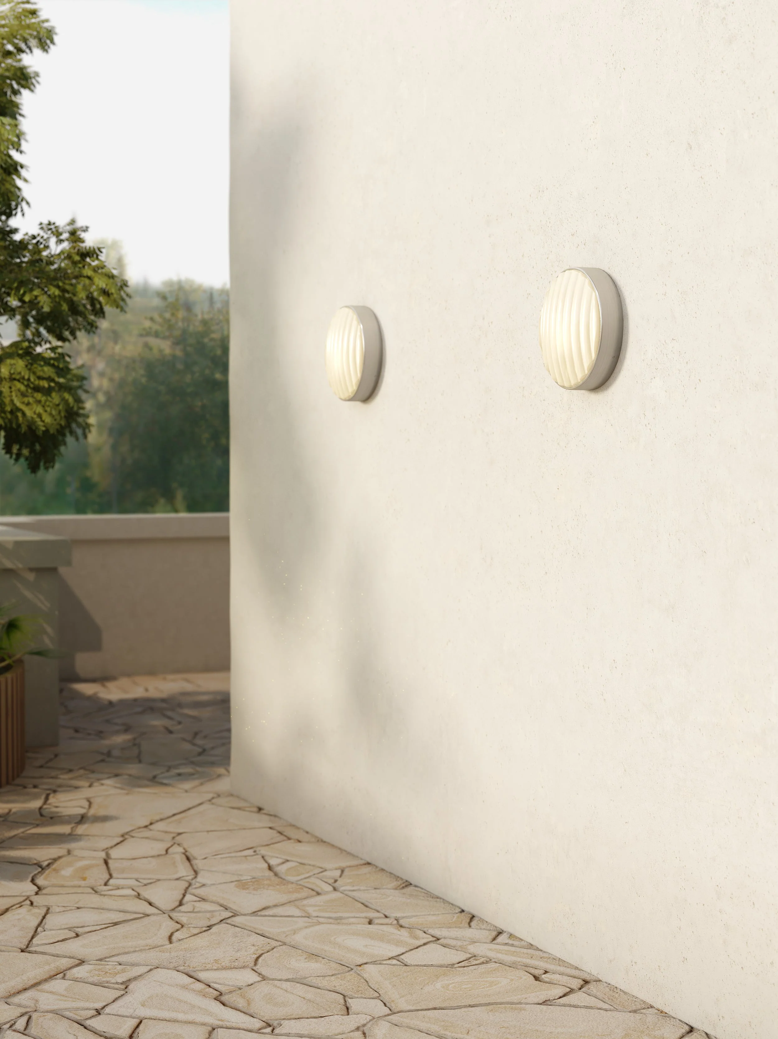 Montreal Round Marine Grade Light - Stainless Steel/Brass - Image 3