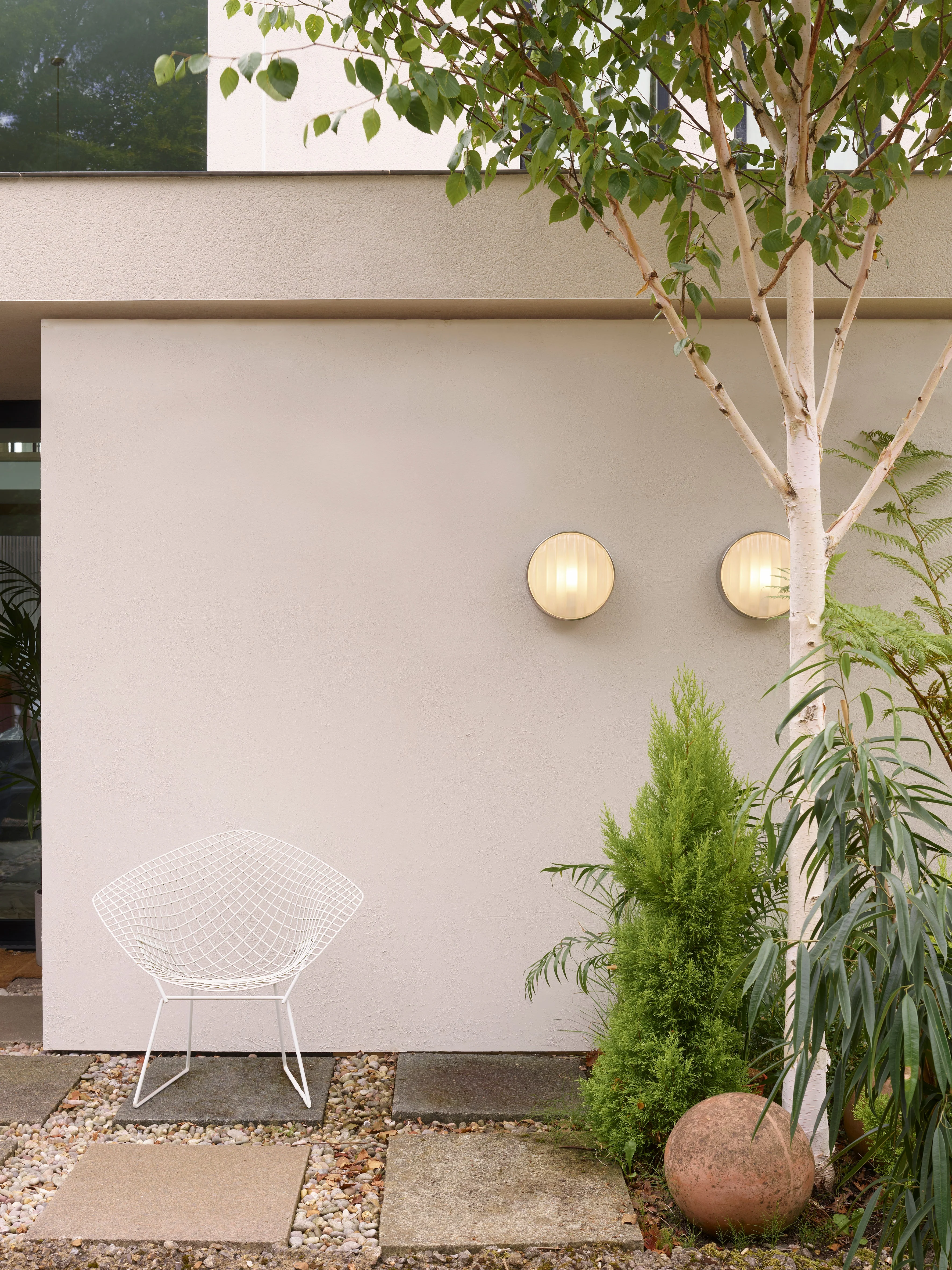 Montreal Round Marine Grade Light - Stainless Steel/Brass - Image 4