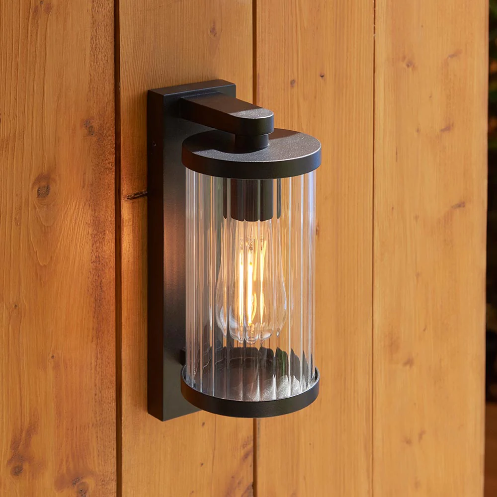 Fielding PIR Wall Light - Image 4