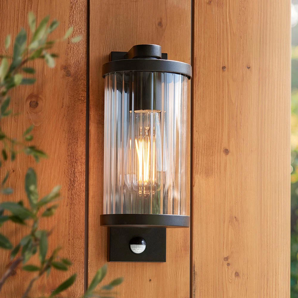 Fielding PIR Wall Light - Image 5