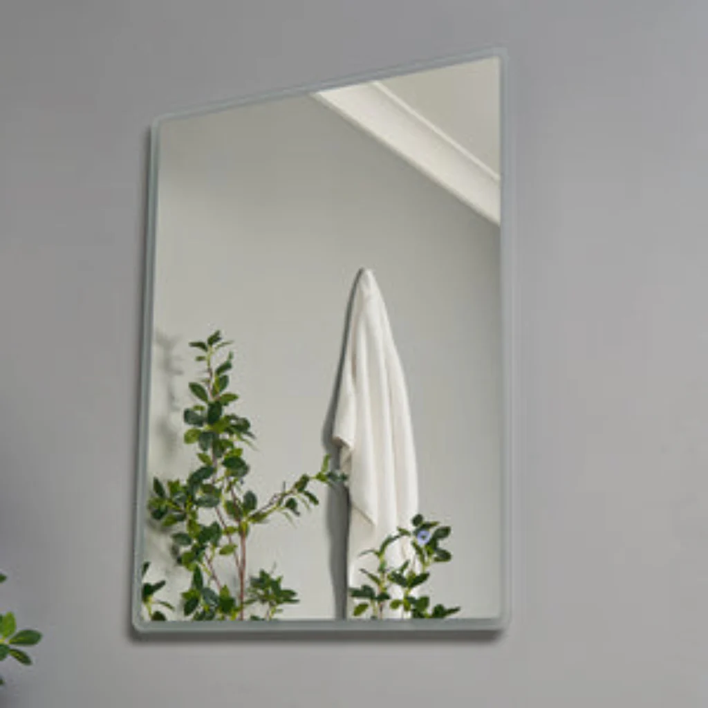 Nor LED Bathroom Mirror Touch Sensitive Wall Light – Chrome - Image 3