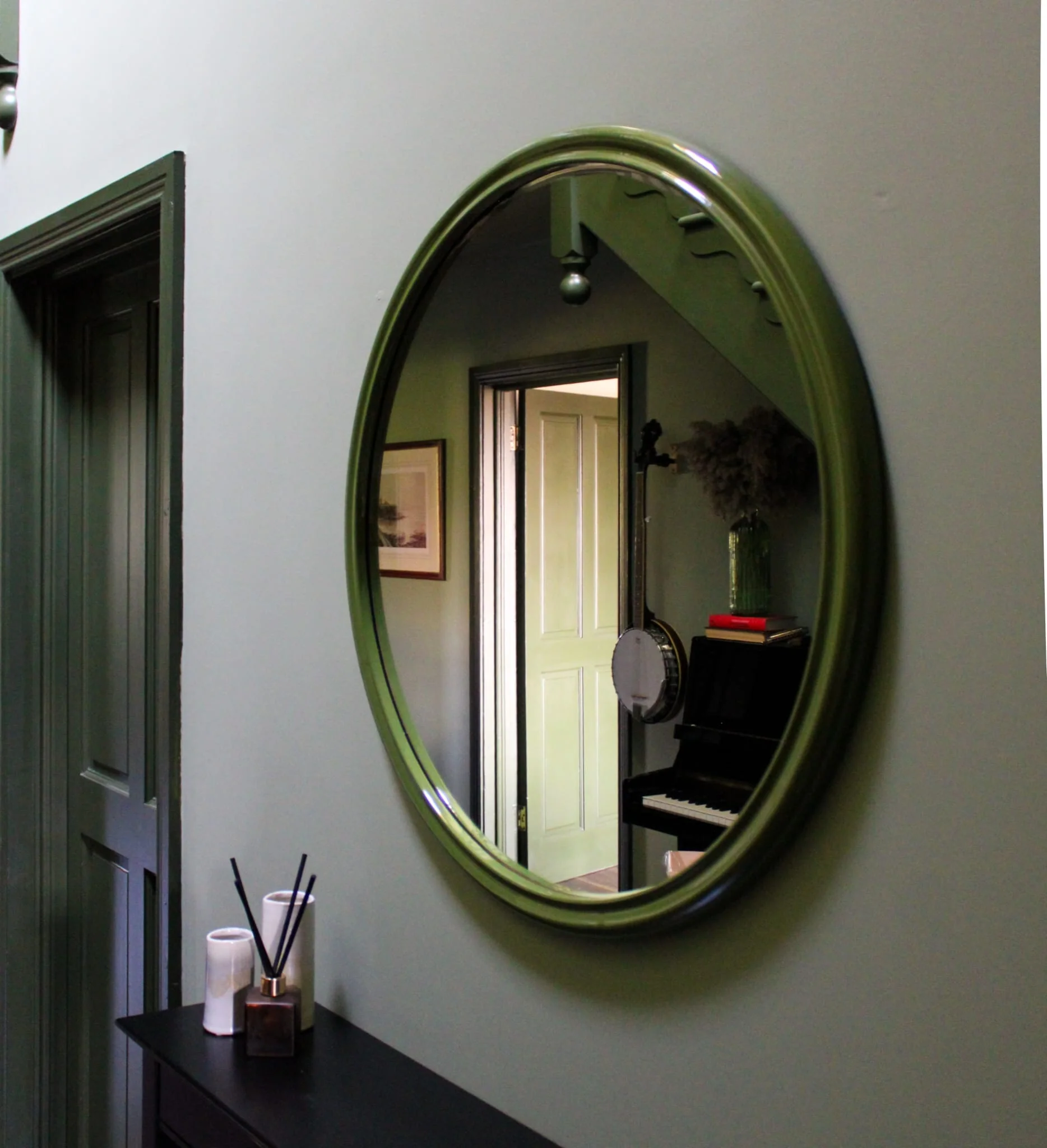 Nora Round Lacquer Mirror- Various Colours - Image 5