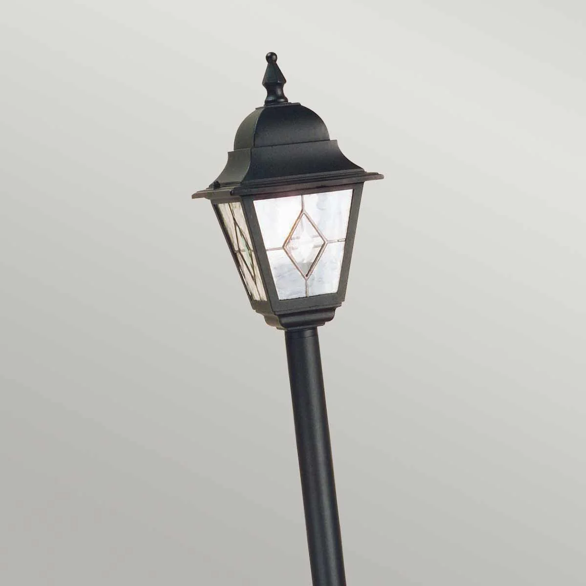 Norfolk 1/3Lt Pillar Lantern - Black IP44 E27 - Image 3