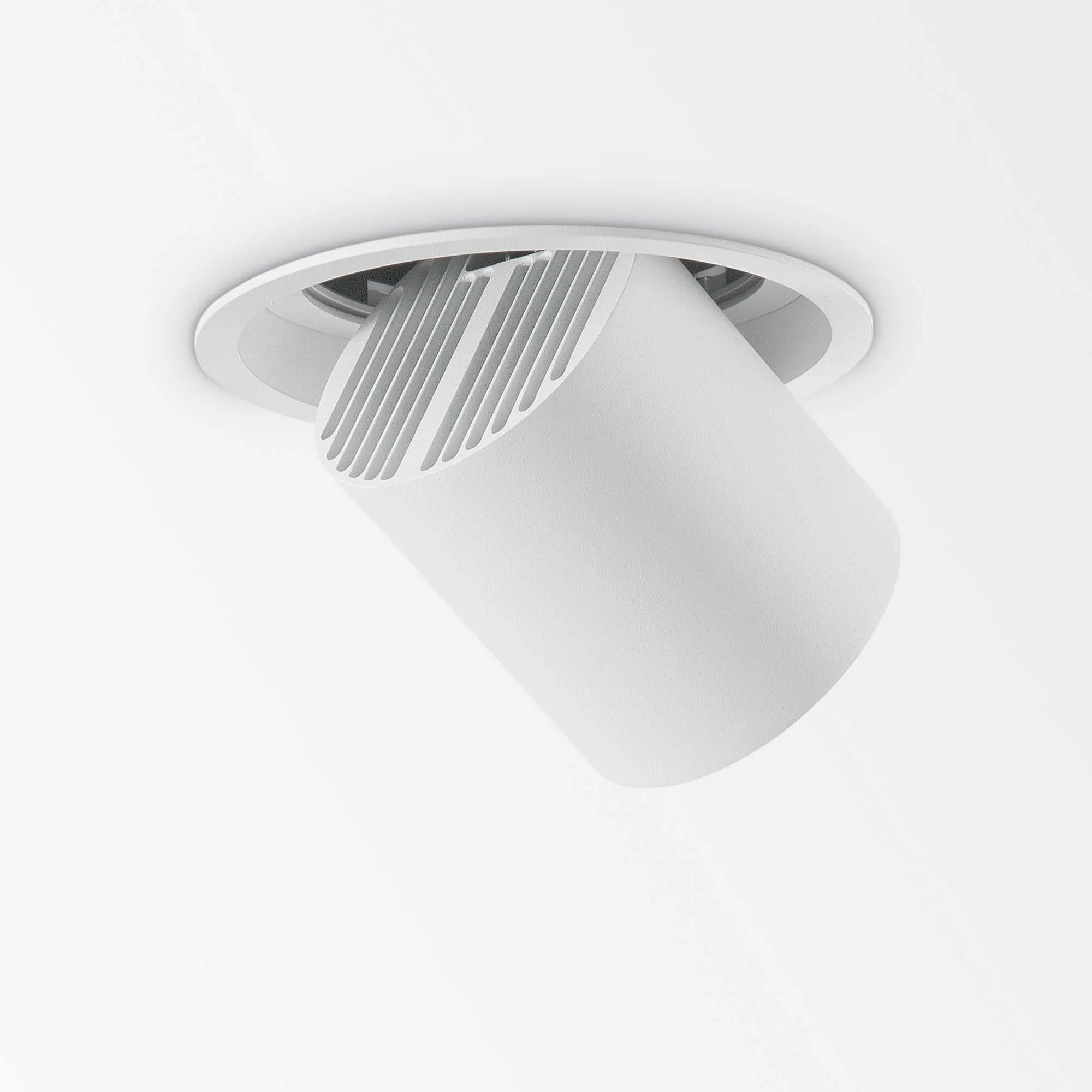 Nova Recessed Ceiling Light - Black/White Finish - Image 6