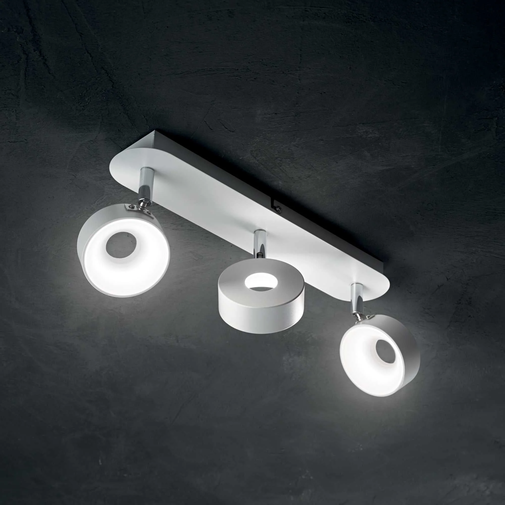 Oby 3/4Lt Spotlight IP20 - White - Image 3