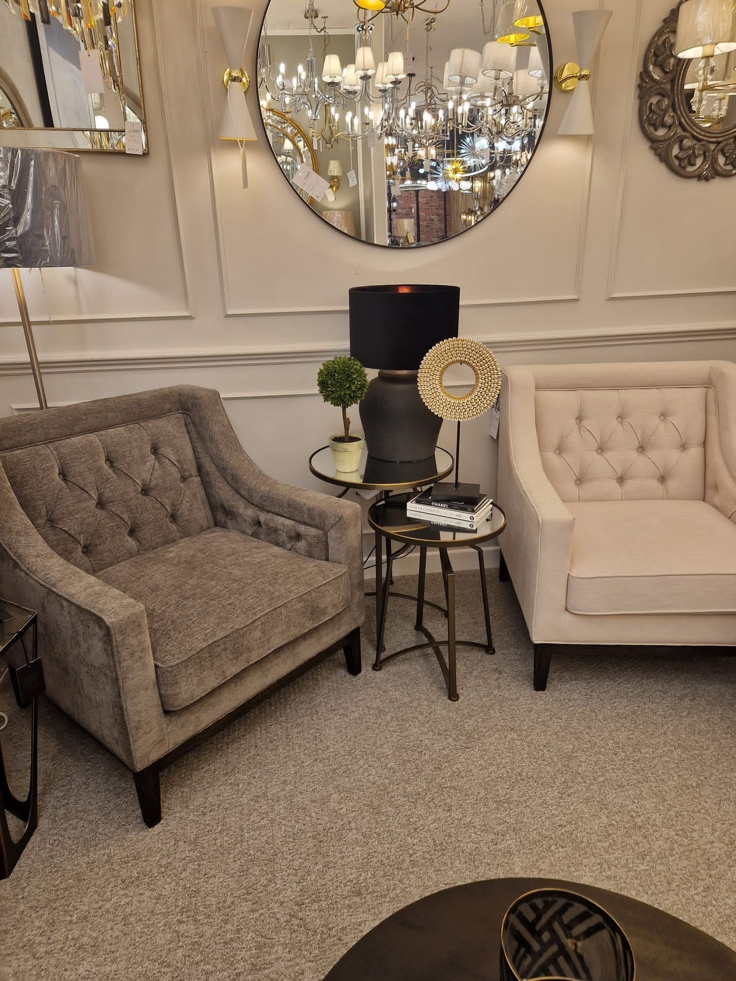 Olsen Set of 2 Mirror Tables - Image 3