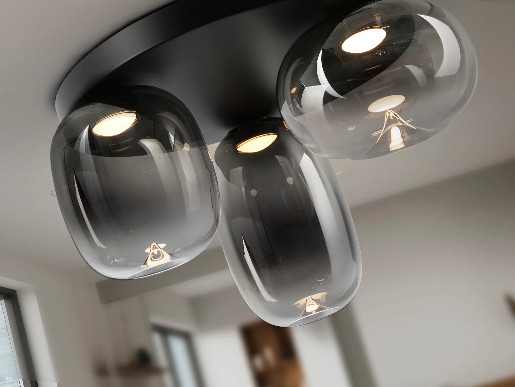 Onice Flush Ceiling Lamp - Image 4