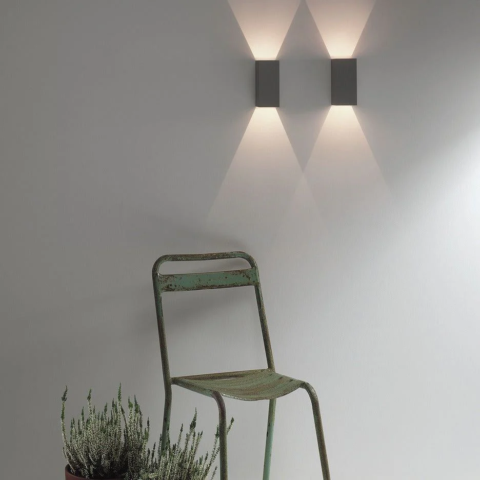 Oslo 100/160/255 LED Wall Light - Black / White Finish - Image 10