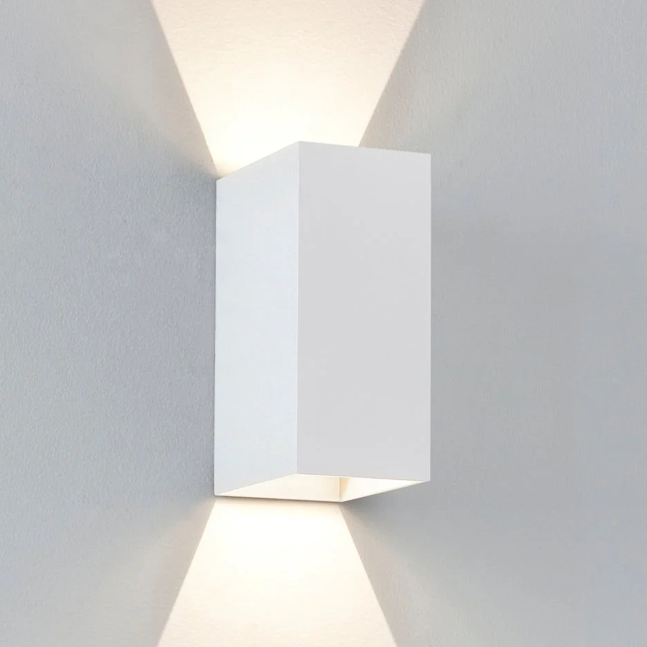 Oslo 100/160/255 LED Wall Light - Black / White Finish - Image 4