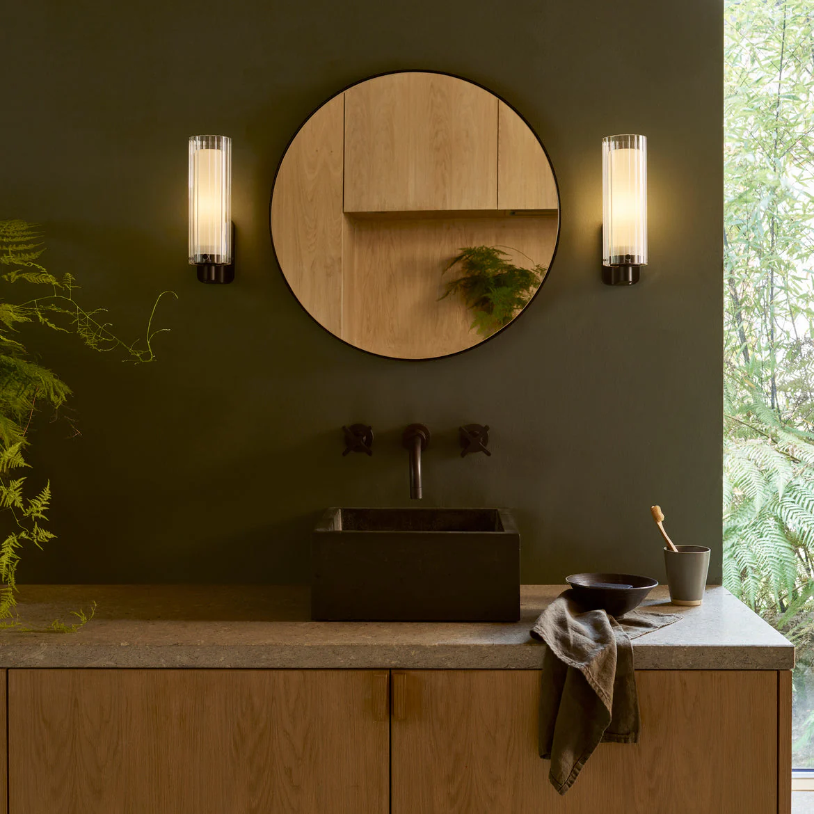 Ottavino Wall Bathroom Light, Dimmable IP44- Various Finishes - Image 2