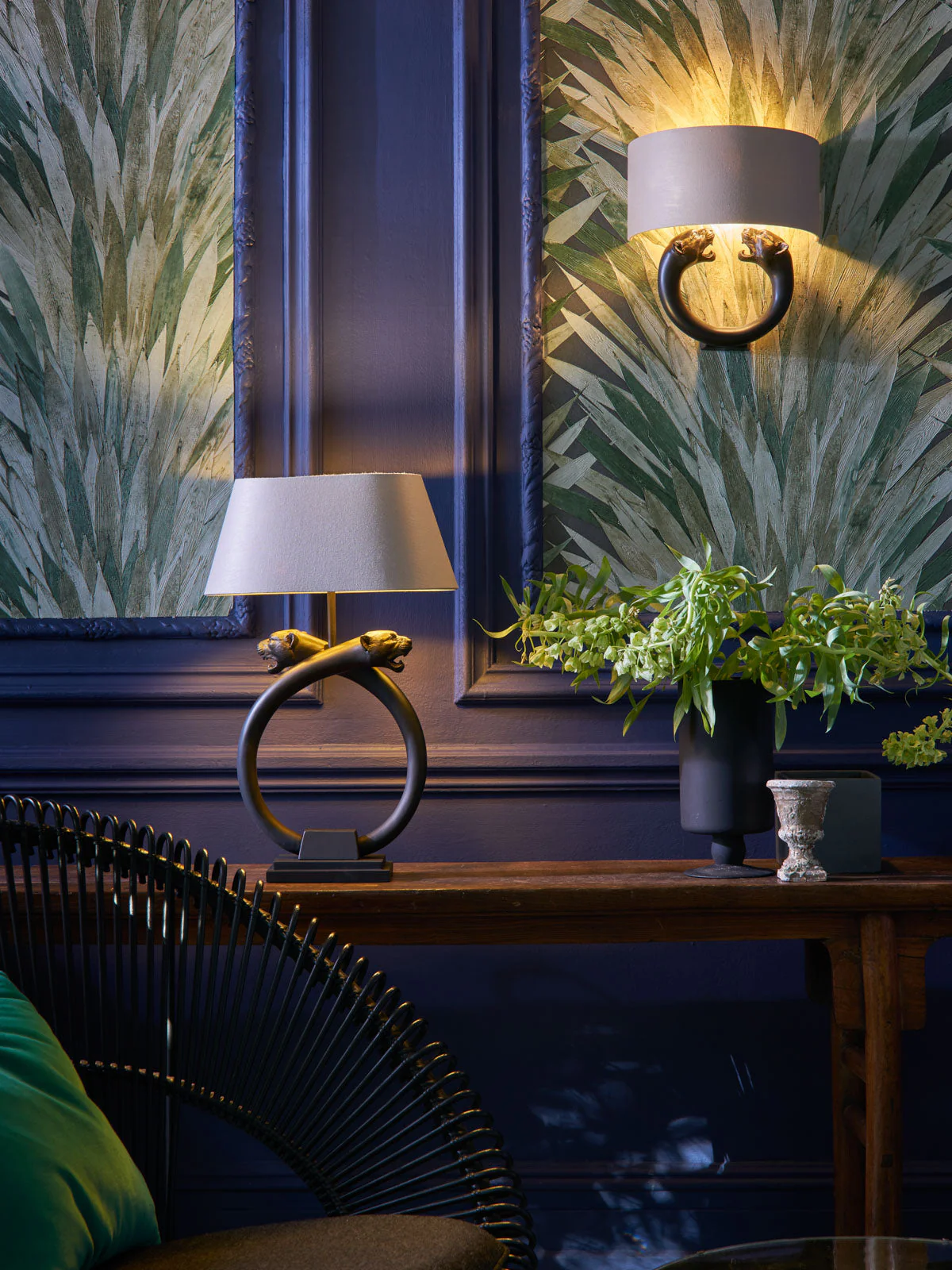 Panther Table Lamp Black Base Only E27 - Image 8