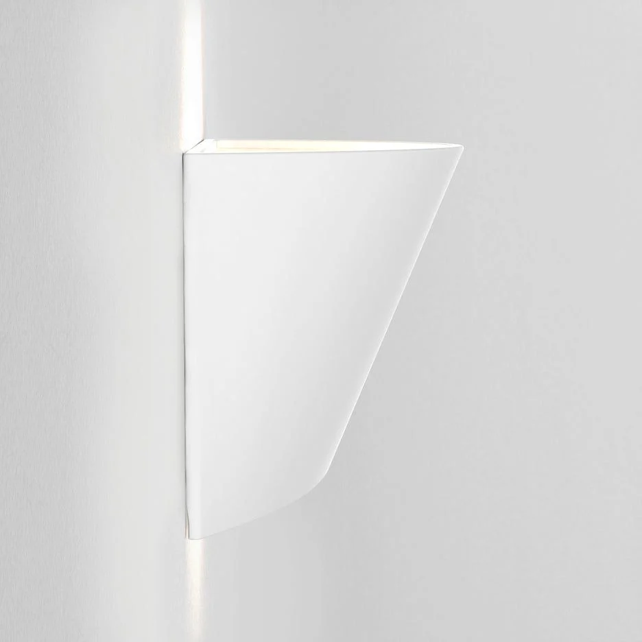 Parallel Ceramic IP20 Wall Light Fixture - Image 2
