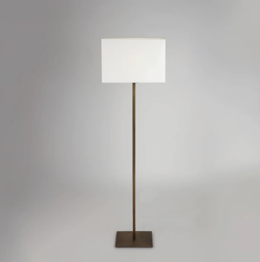 Park Lane Floor Light- Bronze Finish - Image 2