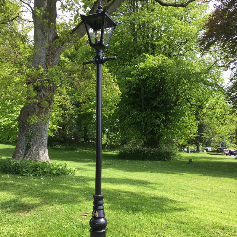 Parkdale 1Lt Lamp Post - Cast Iron - Image 19