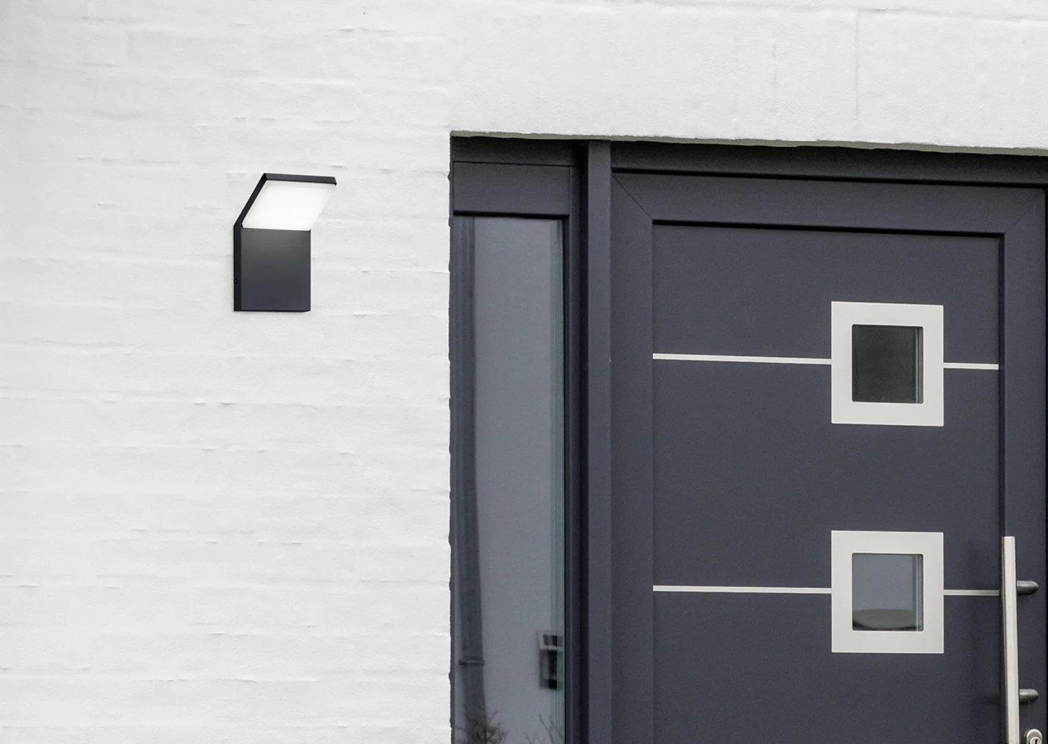 Pearl Outdoor Wall Light - Image 2