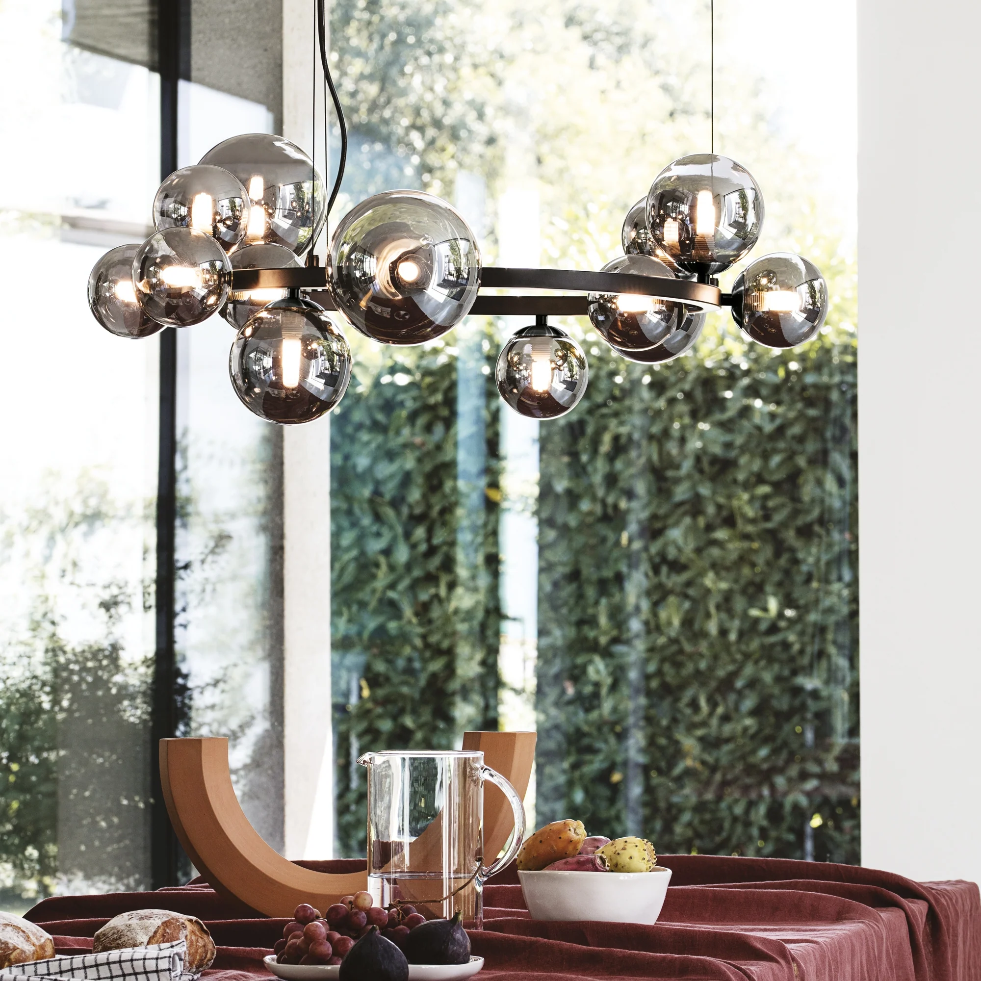 Perlage 30lt Centre Ceiling Light  - Brass/Black Finish - Image 4